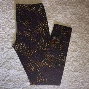 Fabletics leggings size medium